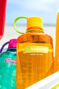 Nalgene Sustain Oasis, Borraccia Unisex Da 1 Litro In Materiale Riciclato, Leggera E Indistruttibile, Bocca Larga, Per Sport E Outdoor